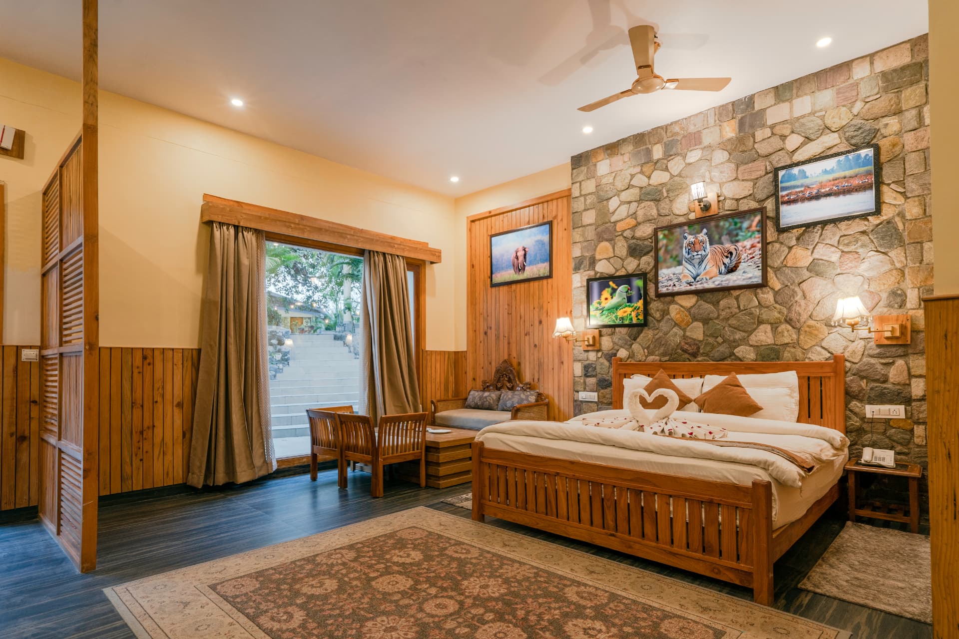Banyan Tree with Banyan View at The Banyan Retreat, Jim Corbett — Forest View