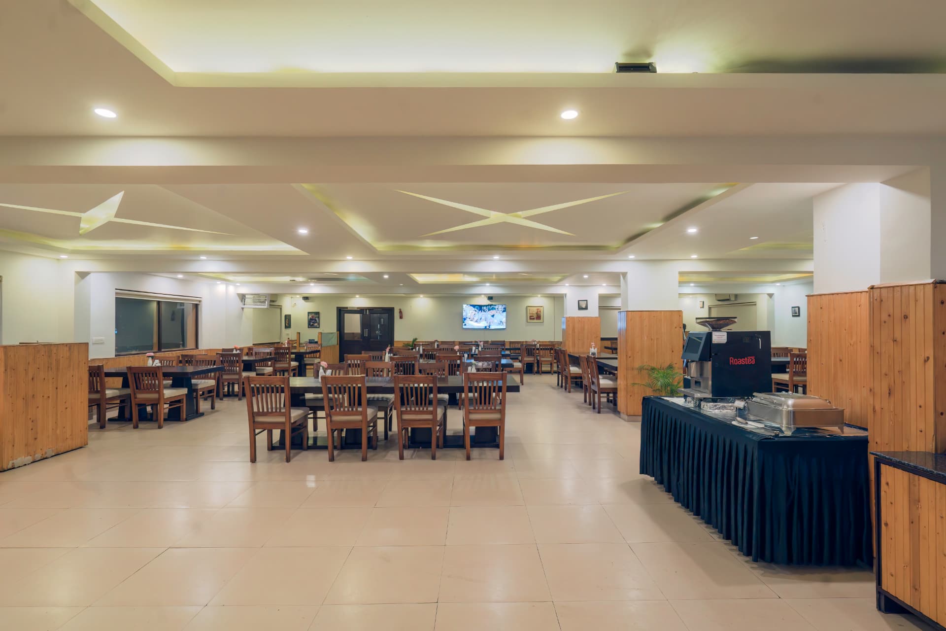 Petals Restaurant wedding dining venue at Excel Hotels & Resorts, Bhimtal