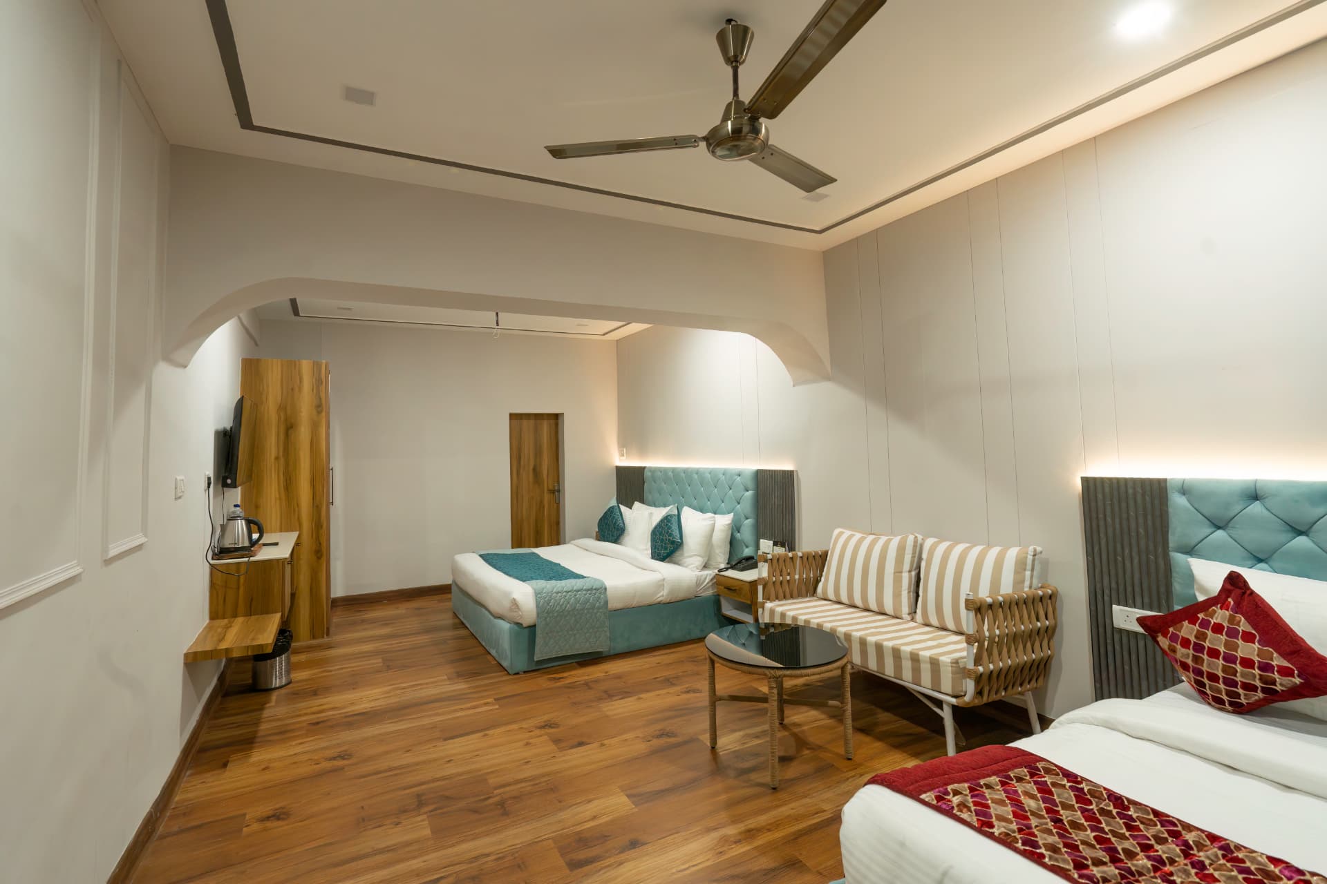 Junior Suite at Excel Hotels & Resorts, Mall Road, Nainital